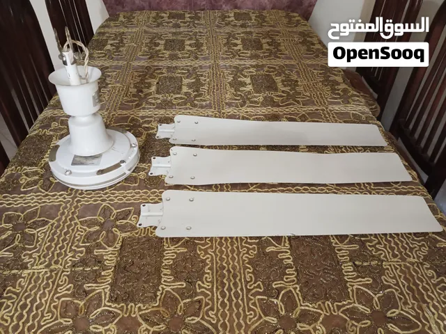 مروحه سقف تاتا ويوجد أيضا 3رريش لمروحة سقف توشيبا العربي