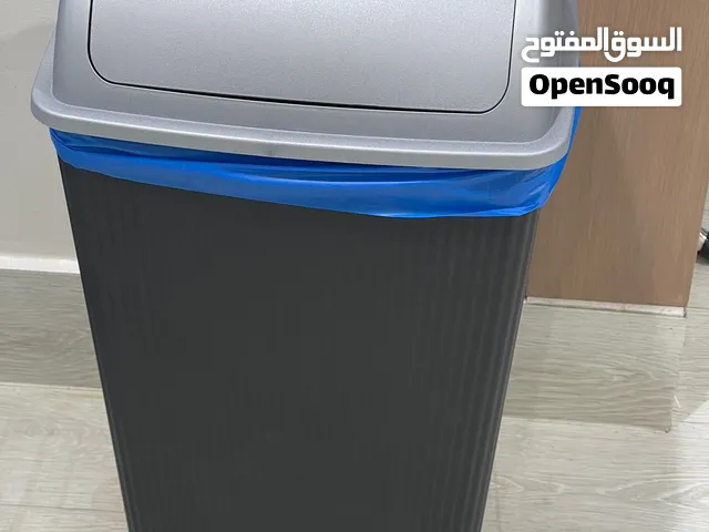 40 سلة قمامة من تروفاليو جديد