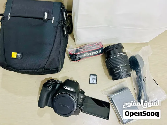 Canon 200D like new