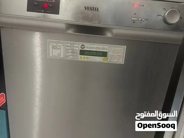 جلاية صحون + غاز مع فرن وشواية قياس 5 رؤوس طبخ بحالة ممتازة + 2 أسطوانة غاز