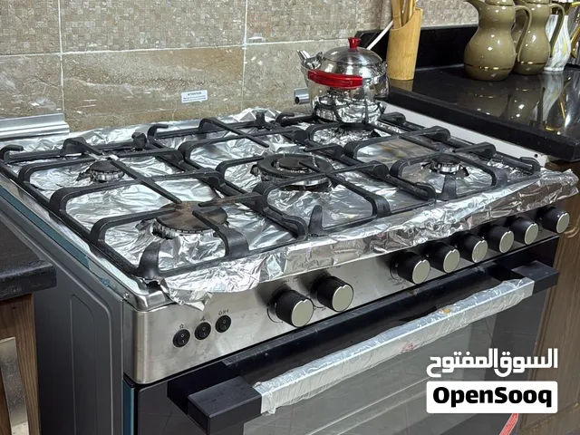 للبيع غاز 5رؤس مع فرن بحجم كبير استعماله خفيف جدا بحالة ممتازة