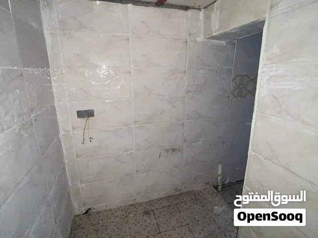 150 m2 2 Bedrooms Apartments for Rent in Basra Hakemeia