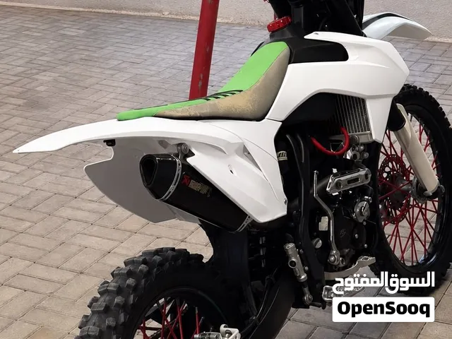 Sharmax Powermax 320 dirt bike – Excellent Condition motocross 31hp