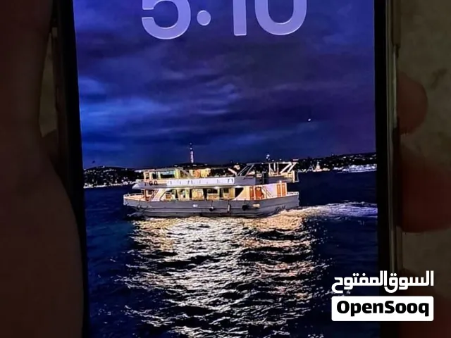 Apple iPhone 13 128 GB in Muscat
