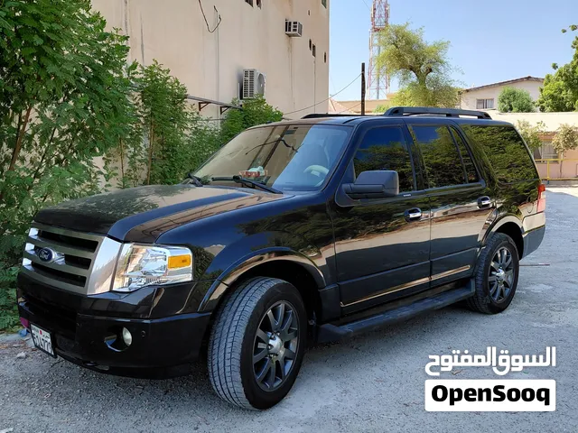 للبيع فورد اكسبديشن  موديل 2012 تسجيل تأمين سنه كامله مسرفس بالكامل نظيف من الخارج والداخل لا يحتاج