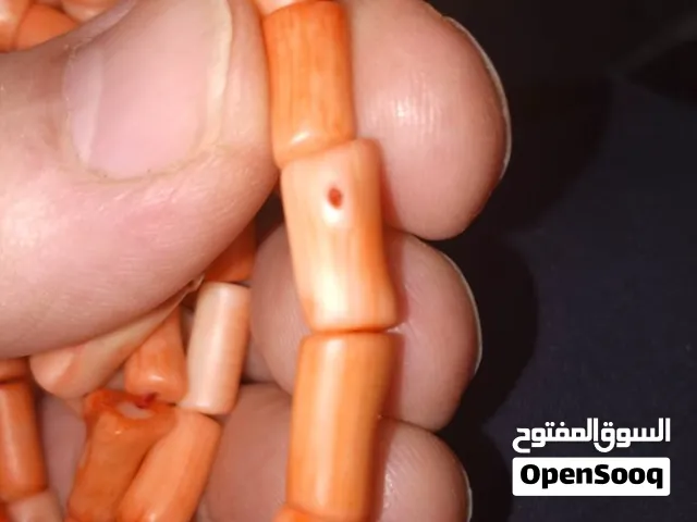 عقد مرجان للبيع
