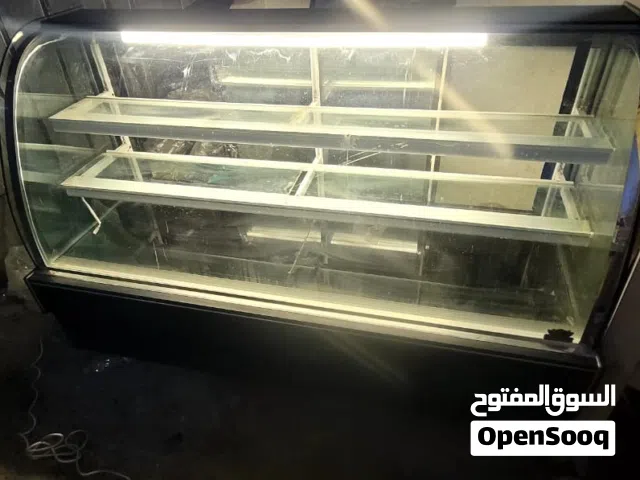 ثلاجه عرض حلويات ومخلالات