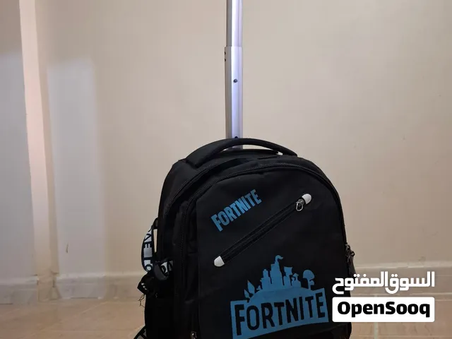 حقيبة مدرسة من كارفور سعر الشراء 25 دينار