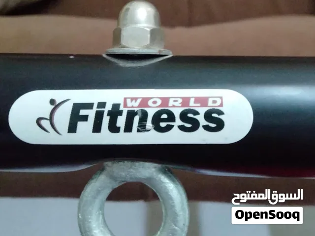 World Fitness  (جهاز حائط متعددة المقابض).