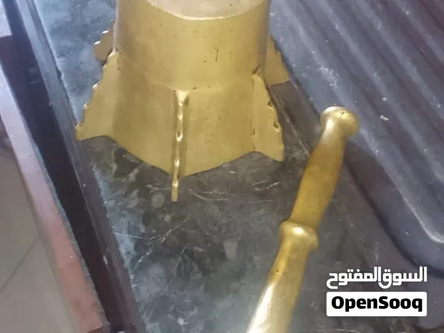 مهراز لديه 80سنة