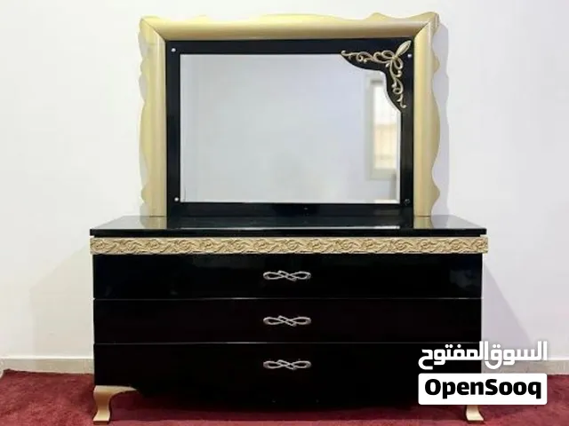 Bedroom Furniture Set & Folding Table for Sale