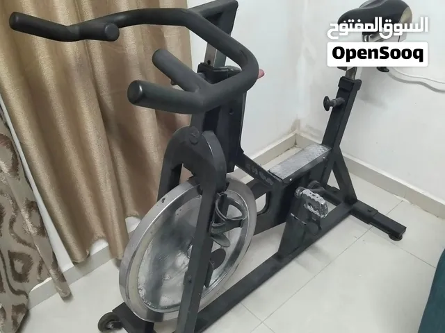 schwinn spinner pro دراجة سبينج احترافية حجم ثقيل - للجيمات - امريكي اصلي مستعمل