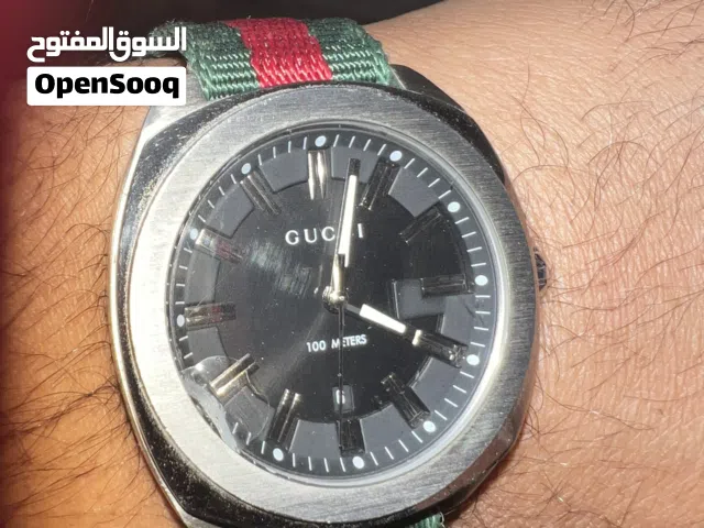 للبيع صناعة ياباني فيها كسر صغير  Japanese with small crack