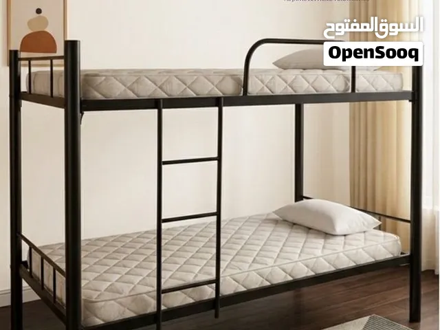 سرير ومفروشات