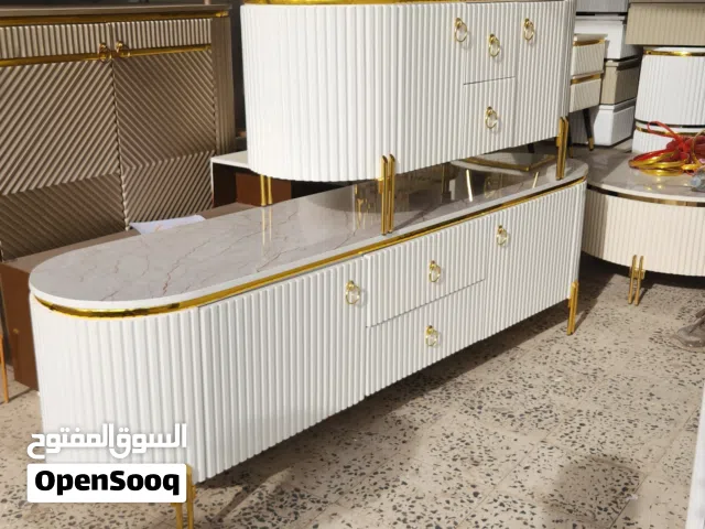 طاولات جزامات بلازما شاشه ماسات مجلس طاولات مجلس