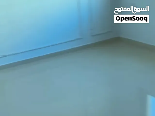 للايجار شقه قرب شارع القدس حي التل