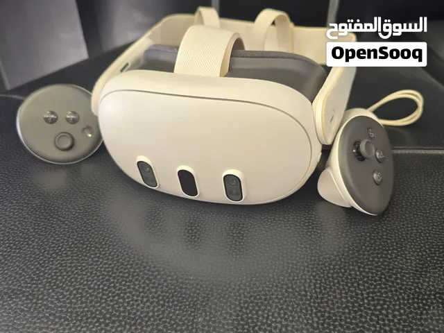 Meta Quest 3 ميتا كويست
