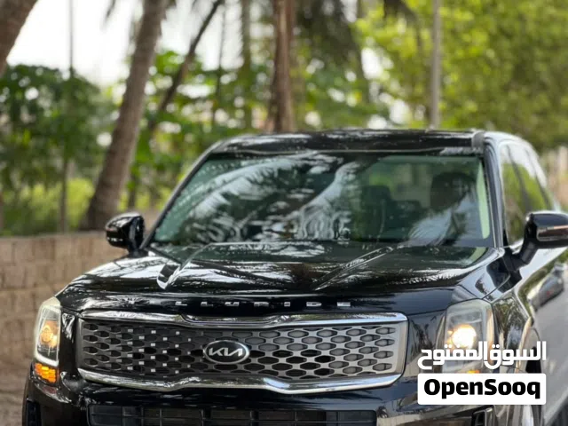 SUV Kia in Dhofar