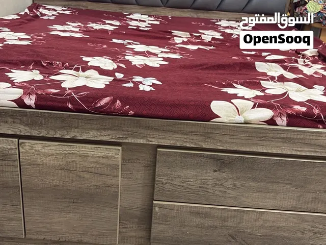 Comfortable King Size Bed with Mattress – Great Condition