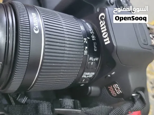 كاميرا Canon EOS 700D الاحترافية (مع عدسة 18-55mm)
