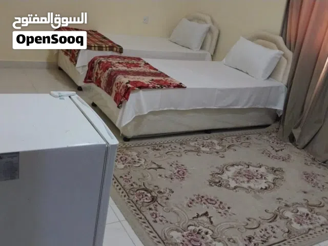 شقق وغرف بحمام خاص   الايجار شهري  بسعر مناسب