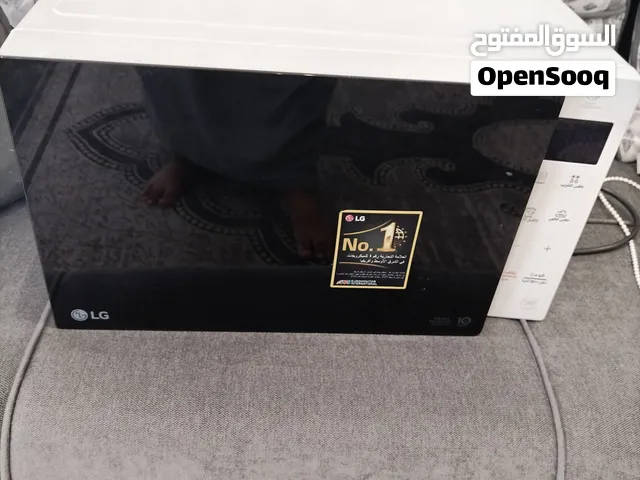 ميكرويف ال جي 20 لتر شبه جديد الاستعمال فقط 10 أشهر