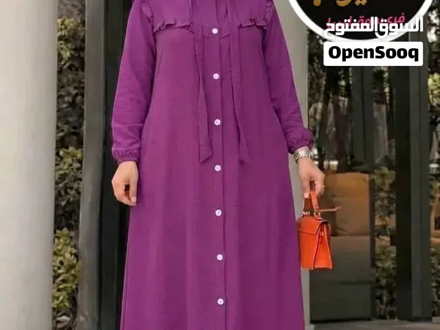 فستان و عباية