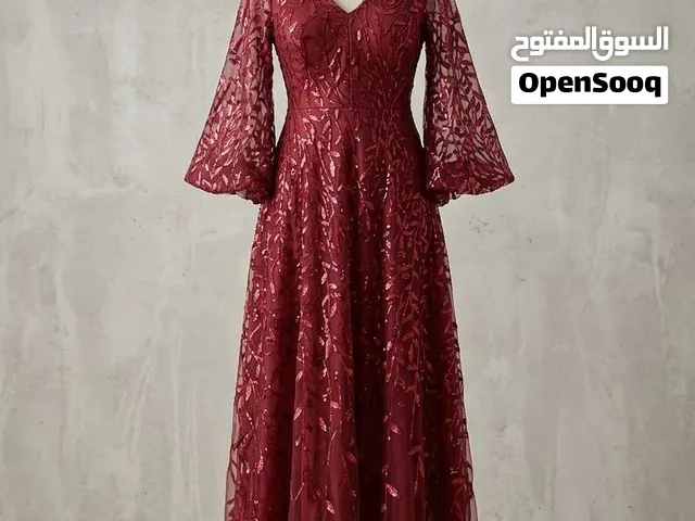 فستان عودي فخم بتطريز لمعة للبيع