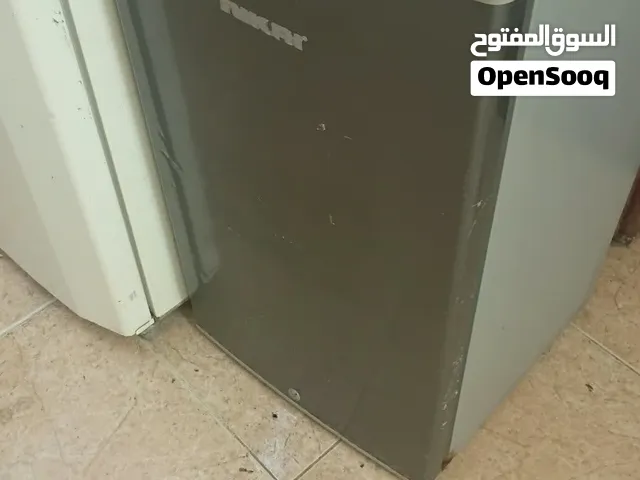 للبيع ثلاجة مستعملة بسعر مناسب