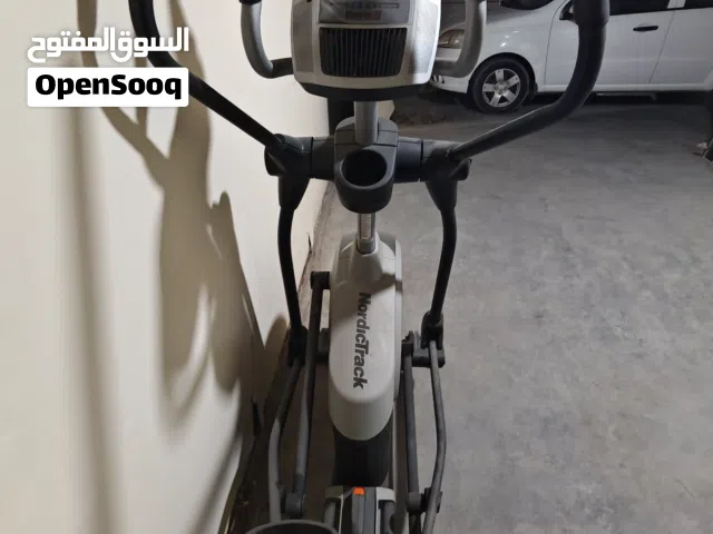 جهاز رياضي (غزال طائر) نورديك تراك C 5.5 NordicTrack C 5.5 Elliptical   Trainer