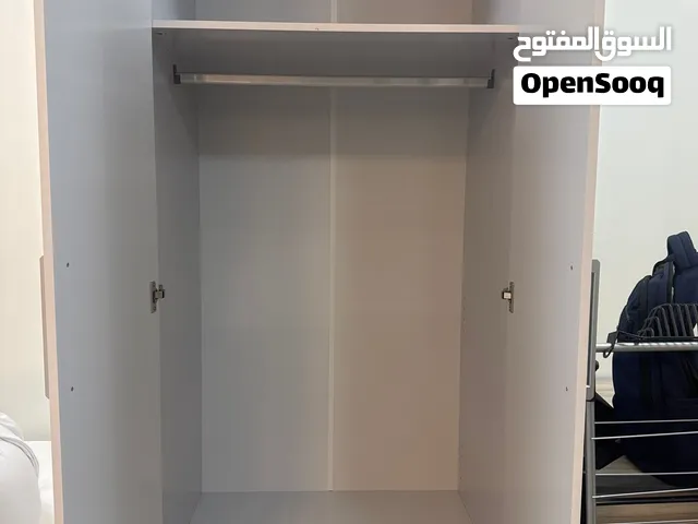 خزانه ملابس كبيره