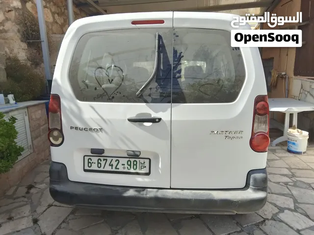 سيارة بيجو بارتنر بسعر مغري