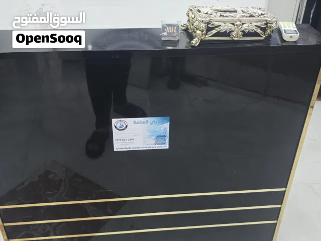 ميز كاشير للبيع