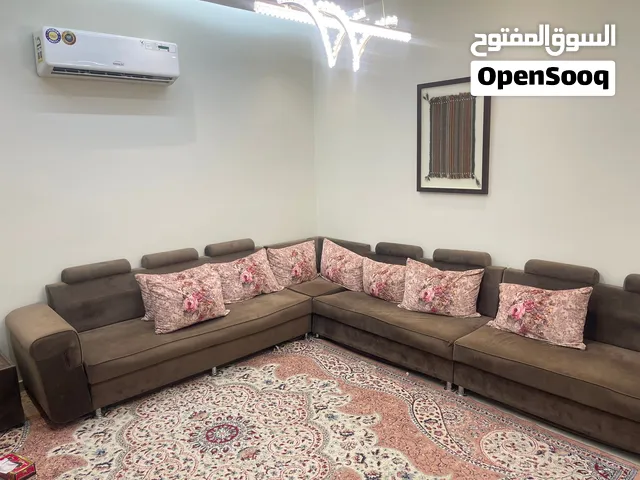 كنب بحالة جيدة