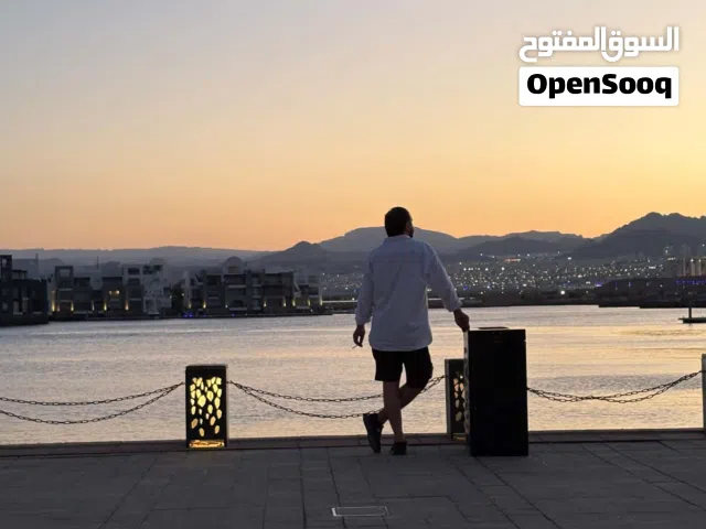 لخدمتكم في ادارة المجمعات التجاريھ وعمائر الشقق المفروشھ