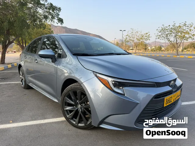 كورولا 2023 LE هايبرد بحادث جداً بسيط، ايربجات وكالة