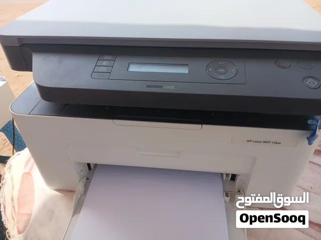 طابعة 136w الغنية عن التعريف  3×1