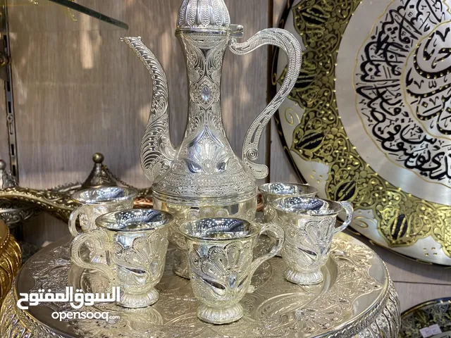 طقم زمزميات نحاس مينا متوفر احجام والوان واشكال مختلفة صونية مع ابريق و6كاسات متوفر توصيل