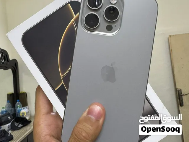 iPhone 16 Pro Max (10/10) Read Discribstion