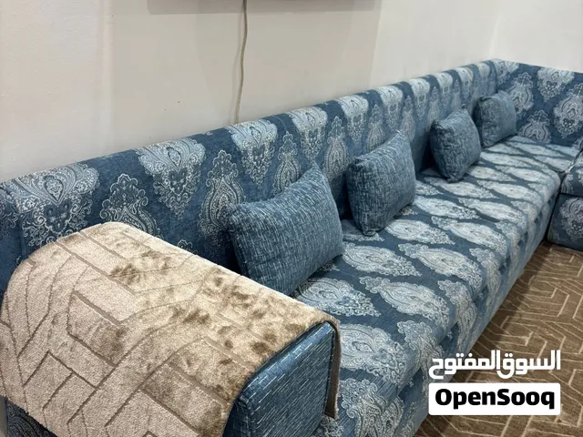 طقم كنب غنفات إسفنج البغلي حالة ممتازة للاستفسار واتساب الرجاء عدم الاتصال