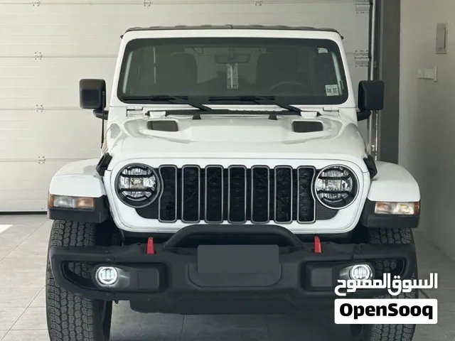 جيب رانجلر صحارى بمواصفات روبيكون جاهز