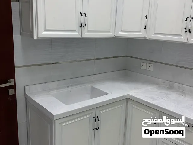 فني مطابخ المنيوم صيانة فك وتركيب ونقل ولحام رخام و تغيير نفصلا وسحابات