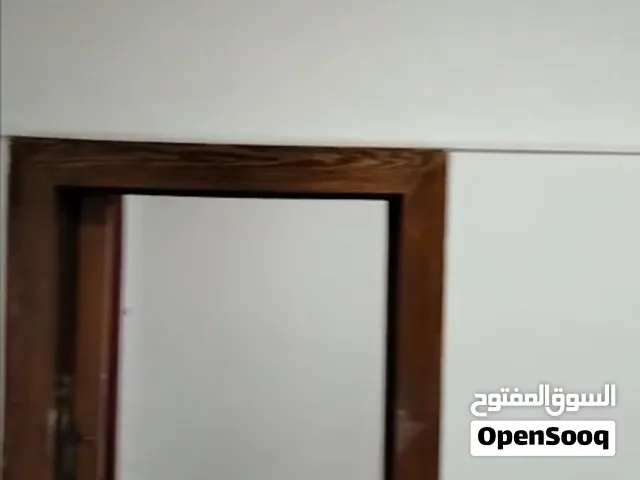 مكتب 37م جبل الحسين دوار فراس طابق رابع