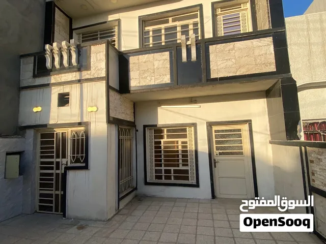 دار محدث للايجار في حي الجامعة قرب مدينة الالعاب