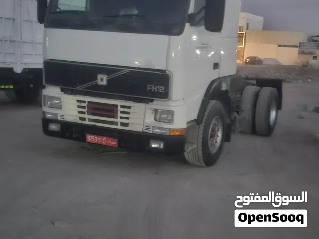 VOLVO UNIT 2001 MODEL FOR SALE