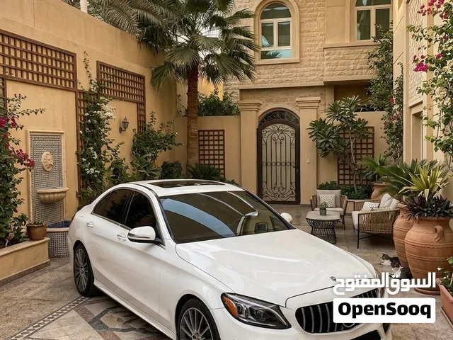 مرسيدس c300 موديل 2019 مدينه كلباء