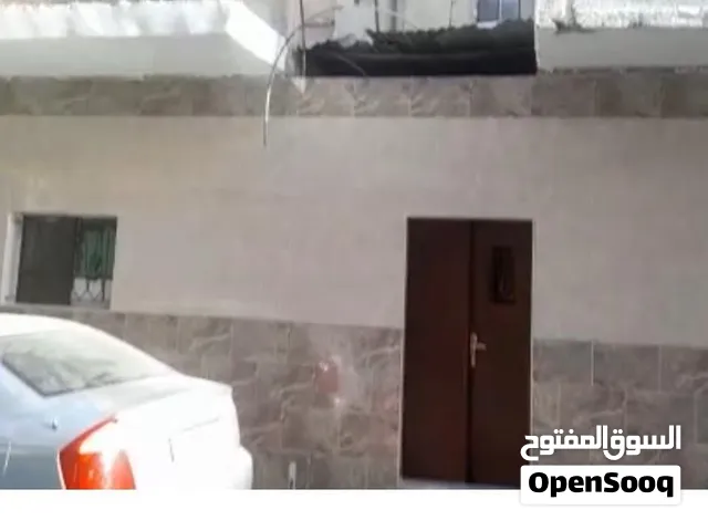 منزل في الجبل الابيض السعر قابل للتفاوض وقابل للبدل على سيارة
