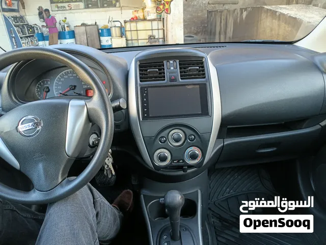 نيسان صني 2024 اللون ابيض