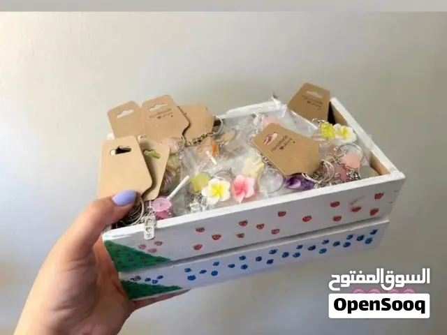 مشروع ميداليات وإكسسوارات كامل للبيع مع كافة الأدوات والمستلزمات (جاهز للبدء فوراً)