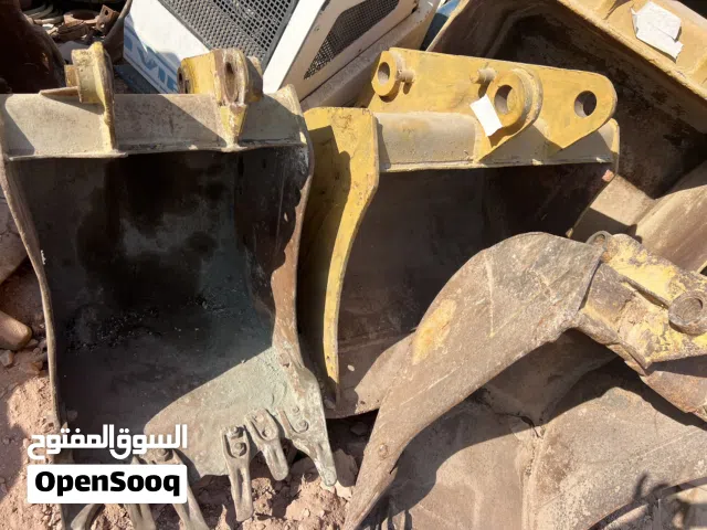 Bucket 90 cm 100 cm 135 cm for Exvater and JCB avalable in different cm
